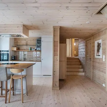 Five Bedroom Holiday Tjorhom