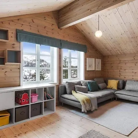 فيلة Five Bedroom Holiday *