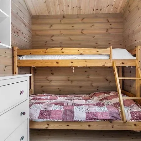 Five Bedroom Holiday